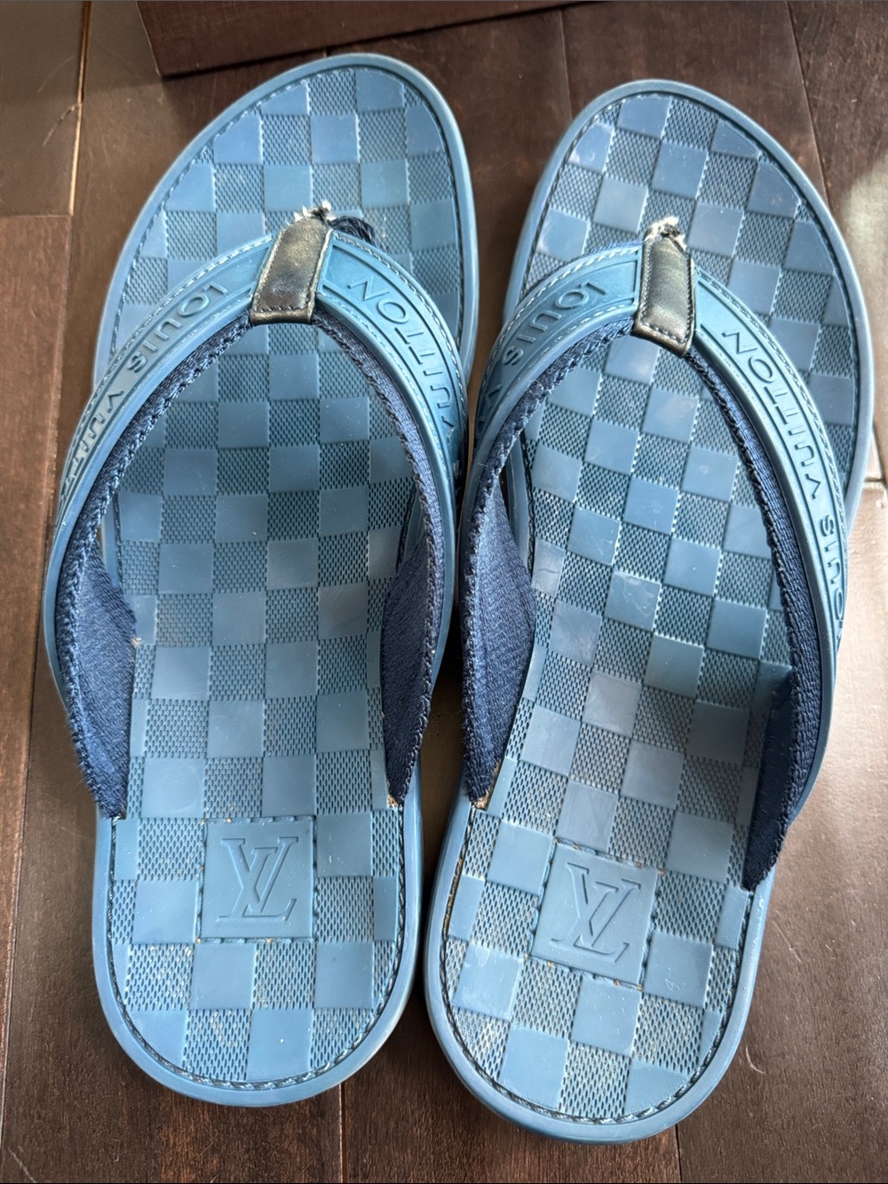 Louis Vuitton Men’s Damier Blue Flip Flops Sandals Size 41 - Picture 5 of 8